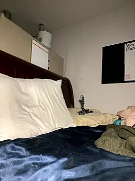 Snapshot of theoneandonlyniko chatting on 01-17-26, 01:27 theoneandonlyniko online show from 01-17-26, 01:27