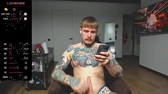 white King9999 online show from 12-25-24, 04:54