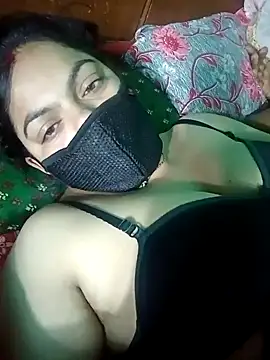 Snapshot of Lustyful_Couple chatting on 01-24-25, 10:41 Lustyful Couple online show from 01-24-25, 10:41