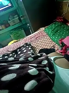 Snapshot of Lustyful_Couple chatting on 02-26-25, 09:58 Lustyful Couple online show from 02-26-25, 09:58