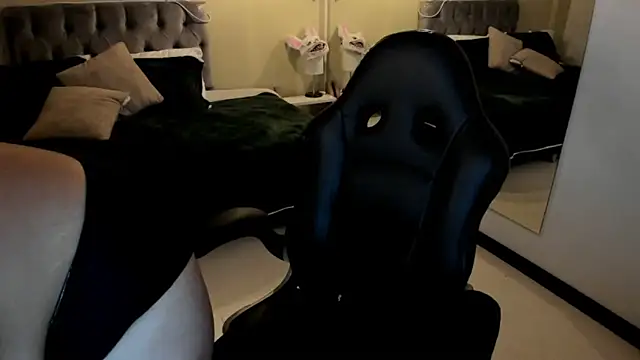  Dulcinea 1 online show from 11-08-25, 10:37