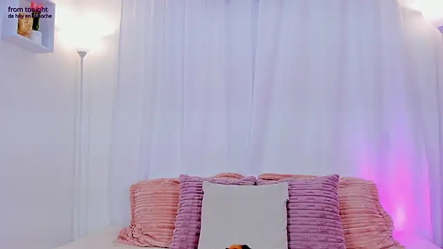 AishaPeyton online show from 04-22-26, 08:21