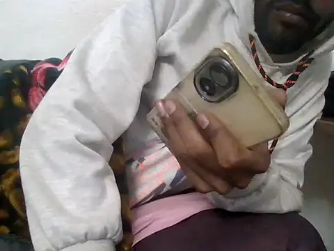 Snapshot of devilsam3327 chatting on 11-11-25, 01:55 devilsam3327 online show from 11-11-25, 01:55