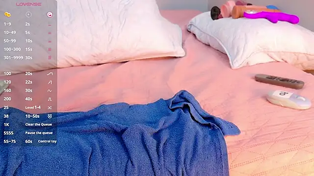 petitelittleebony online show from 09-22-25, 12:23