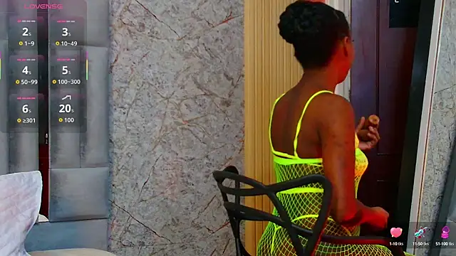 petitelittleebony online show from 10-16-25, 02:56