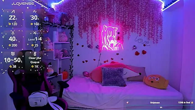 Snapshot of cat_kitty18_ chatting on 03-10-25, 06:23 cat kitty18 online show from 03-10-25, 06:23