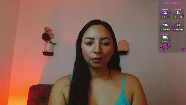 Snapshot of Emmi_Cam chatting on 02-03-26, 07:46 Emmi Cam online show from 02-03-26, 07:46