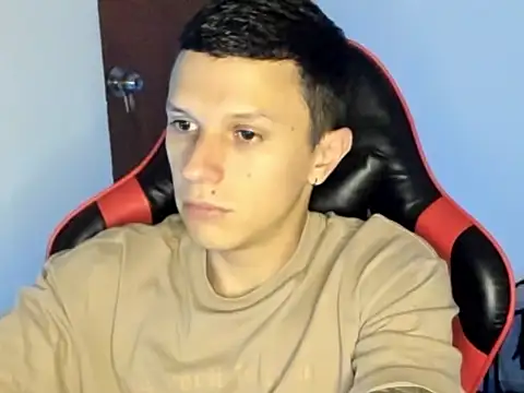 Snapshot of goodboy69l chatting on 05-09-26, 12:05 goodboy69l online show from 05-09-26, 12:05