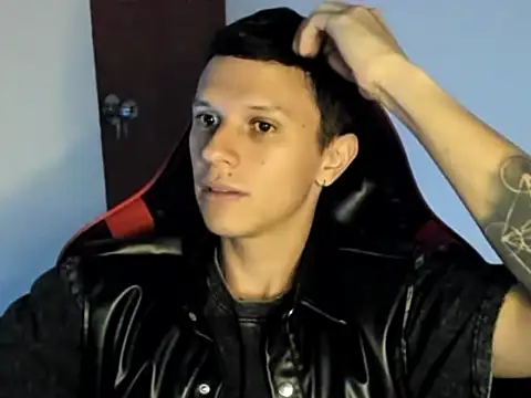 Snapshot of goodboy69l chatting on 05-15-26, 03:57 goodboy69l online show from 05-15-26, 03:57