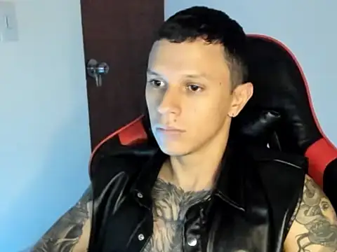 Snapshot of goodboy69l chatting on 06-04-26, 05:52 goodboy69l online show from 06-04-26, 05:52