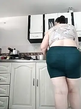 Madisonpalacio online show from 10-05-25, 01:53