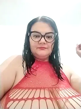 Madisonpalacio online show from 04-29-26, 06:03