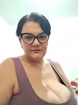 Snapshot of Madisonpalacio chatting on 07-05-26, 04:03 Madisonpalacio online show from 07-05-26, 04:03