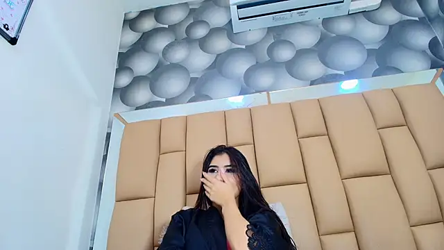 Snapshot of mss_samy chatting on 12-20-25, 03:13 mss samy online show from 12-20-25, 03:13