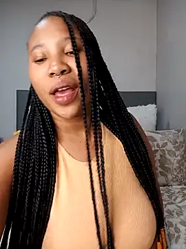 DrippinCaramelCutie online show from 05-05-26, 09:45