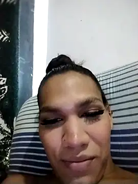 Sara-Smith- online show from 05-01-26, 01:37