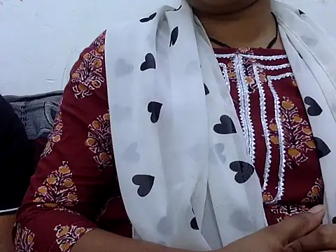 hotipooja1 online show from 10-03-25, 07:16