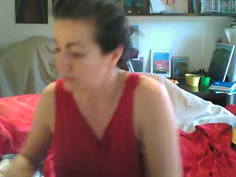 Snapshot of MariaAnaSunshine chatting on 02-27-25, 02:32 MariaAnaSunshine online show from 02-27-25, 02:32