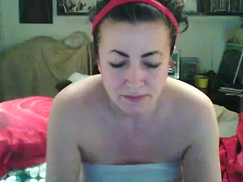 Snapshot of MariaAnaSunshine chatting on 02-27-25, 09:04 MariaAnaSunshine online show from 02-27-25, 09:04