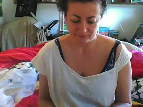 Snapshot of MariaAnaSunshine chatting on 03-07-25, 01:18 MariaAnaSunshine online show from 03-07-25, 01:18
