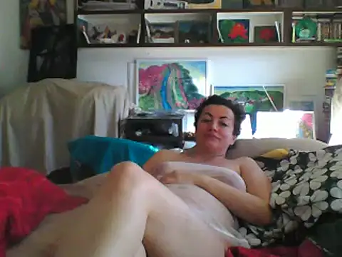 Snapshot of MariaAnaSunshine chatting on 03-20-25, 08:53 MariaAnaSunshine online show from 03-20-25, 08:53
