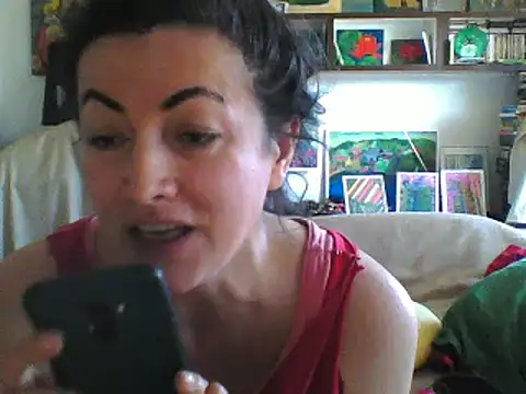 Snapshot of MariaAnaSunshine chatting on 03-20-25, 12:00 MariaAnaSunshine online show from 03-20-25, 12:00