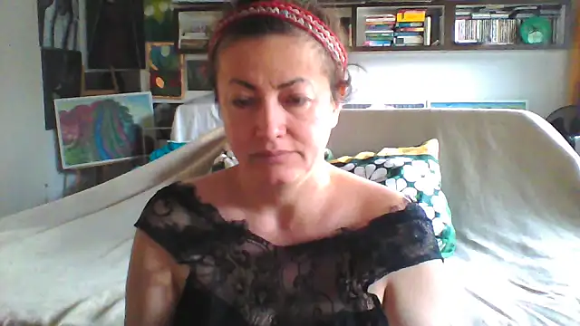 Snapshot of MariaAnaSunshine chatting on 09-09-25, 05:29 MariaAnaSunshine online show from 09-09-25, 05:29