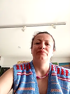 Snapshot of MariaAnaSunshine chatting on 09-25-25, 07:34 MariaAnaSunshine online show from 09-25-25, 07:34
