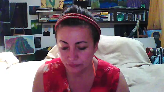 Snapshot of MariaAnaSunshine chatting on 10-12-25, 01:48 MariaAnaSunshine online show from 10-12-25, 01:48