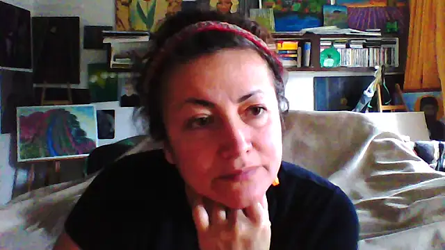 Snapshot of MariaAnaSunshine chatting on 10-17-25, 09:45 MariaAnaSunshine online show from 10-17-25, 09:45