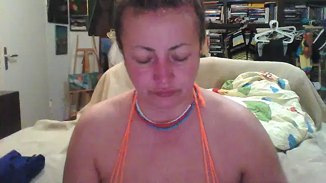 MariaAnaSunshine online show from 03-20-26, 06:35