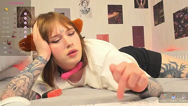 Snapshot of Spliti_moon chatting on 11-21-25, 12:59 Spliti moon online show from 11-21-25, 12:59