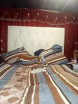 Snapshot of Feliciaxxxxx chatting on 04-06-26, 04:52 Feliciaxxxxx online show from 04-06-26, 04:52