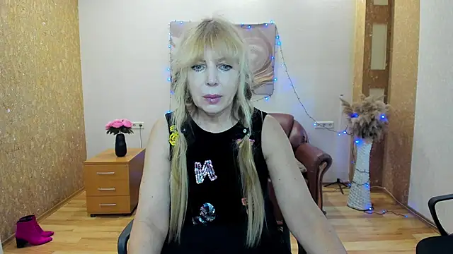 Anna Diax online show from 02-12-26, 01:06
