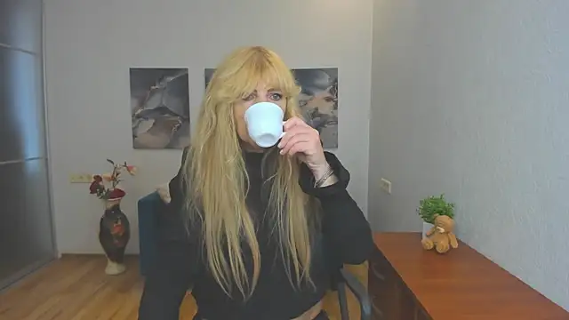Anna Diax online show from 06-04-26, 11:38