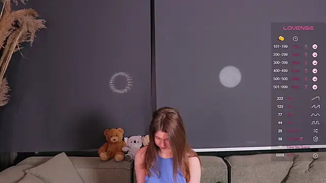 AnnaSiren online show from 02-02-25, 03:32