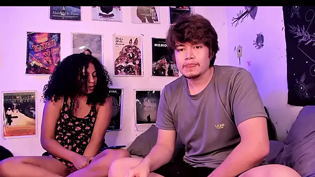 Snapshot of hothoneychile chatting on 02-10-26, 12:15 hothoneychile online show from 02-10-26, 12:15