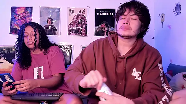 Snapshot of hothoneychile chatting on 03-07-26, 04:20 hothoneychile online show from 03-07-26, 04:20