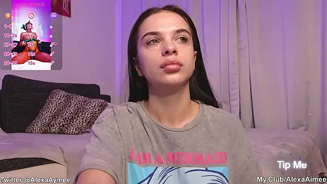 Snapshot of AlexaAimee chatting on 02-17-25, 04:20 AlexaAimee online show from 02-17-25, 04:20