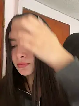 Snapshot of annaharper- chatting on 01-14-26, 09:42 annaharper- online show from 01-14-26, 09:42