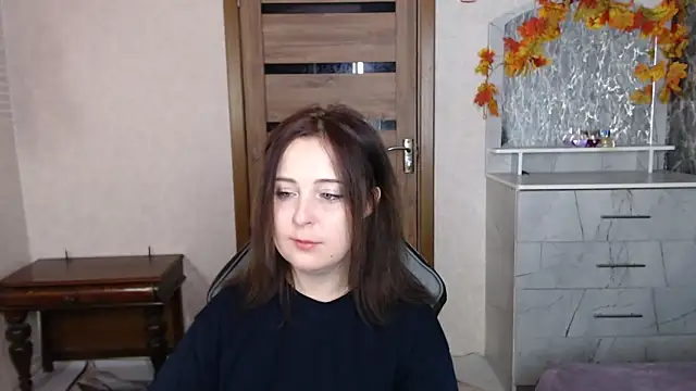 Kristy-Max online show from 10-16-25, 08:32