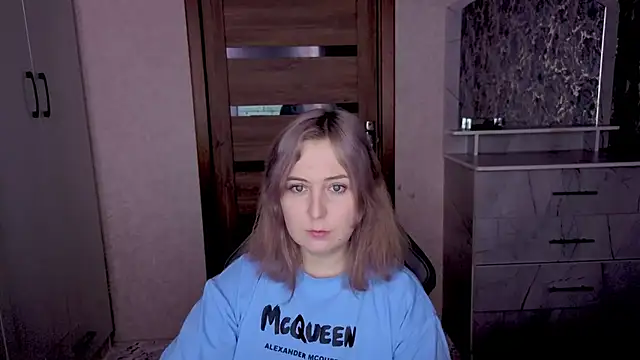 Snapshot of Kristy-Max chatting on 02-03-26, 11:32 Kristy-Max online show from 02-03-26, 11:32