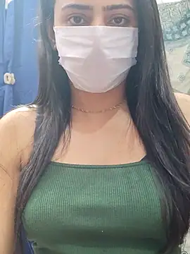 Snapshot of Mylovesana chatting on 12-17-25, 10:10 Mylovesana online show from 12-17-25, 10:10