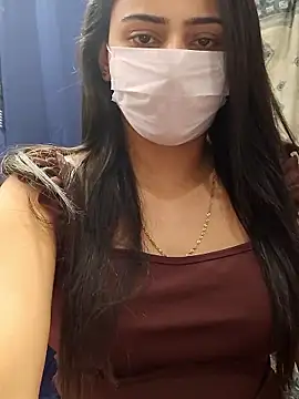 Snapshot of Mylovesana chatting on 01-08-26, 10:06 Mylovesana online show from 01-08-26, 10:06