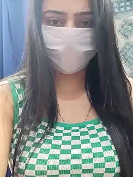 Snapshot of Mylovesana chatting on 02-14-26, 09:06 Mylovesana online show from 02-14-26, 09:06