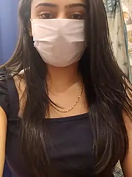 Snapshot of Mylovesana chatting on 02-16-26, 08:32 Mylovesana online show from 02-16-26, 08:32