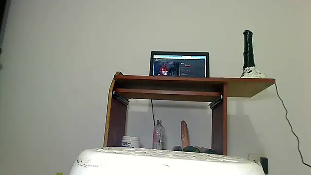 Snapshot of SensualGata13 chatting on 10-01-25, 10:27 SensualGata13 online show from 10-01-25, 10:27