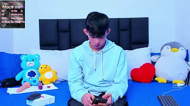 Tonny twink  online show from 03-08-25, 07:38