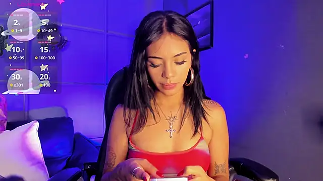 Snapshot of Giovanna_oliveira chatting on 01-18-25, 05:20 Giovanna oliveira online show from 01-18-25, 05:20