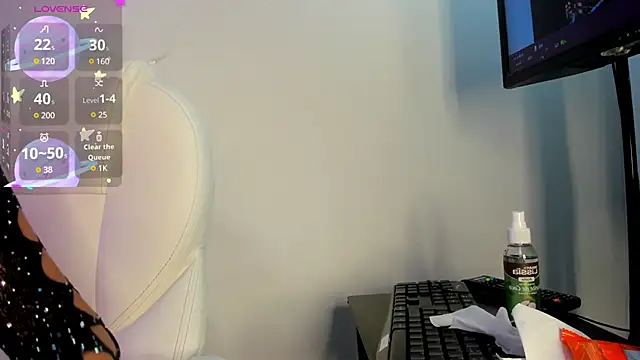 Snapshot of Giovanna_oliveira chatting on 01-27-25, 08:40 Giovanna oliveira online show from 01-27-25, 08:40